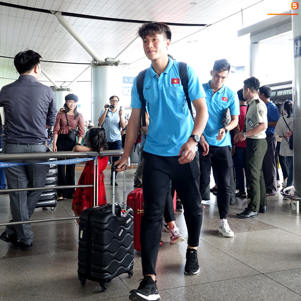 Khẩu hiệu mới cực chất của U23 Việt Nam: Anh em bốn bể là nhà. Người dưng khác họ vẫn là anh em-3