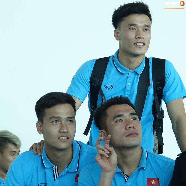 Khẩu hiệu mới cực chất của U23 Việt Nam: Anh em bốn bể là nhà. Người dưng khác họ vẫn là anh em-12