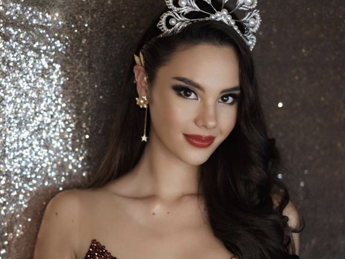 Mỹ nhân Việt đăng ảnh mặc gợi cảm ngày đầu năm 2020-18