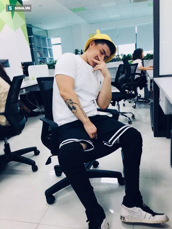 Gặp tai nạn tàu phải cưa hai chân, chàng trai 20 tuổi có màn lột xác khiến tất cả kinh ngạc-5