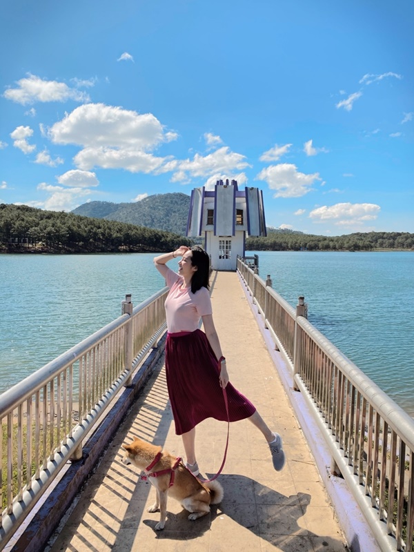 Trúc Diễm vi vu Đà Lạt ngắm mai anh đào-7