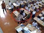 Kiểm tra Hóa trúng ngay câu trắc nghiệm có đáp án kiểu nước đôi”, học sinh tưởng ngon ăn” ai dè nhận cái kết đắng-2