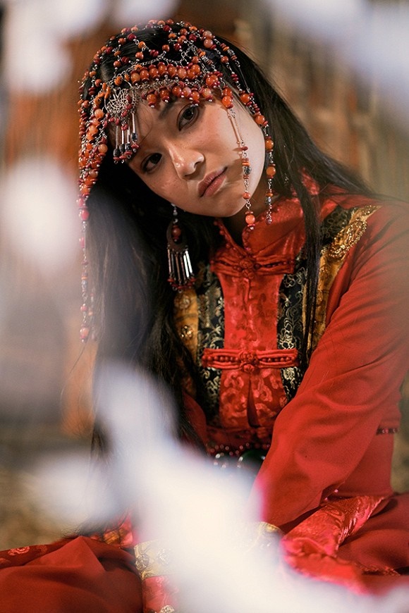 Khoe sắc với bộ ảnh cổ trang, Hoàng Yến Chibi gây tranh luận là đang hóa Tiểu Yến Tử hay Hàm Hương-6