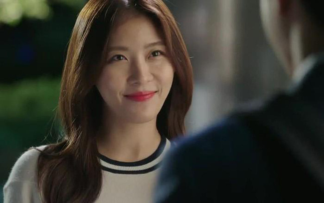 Thấy vợ tô son, đánh phấn ra ngoài lúc nửa đêm, tôi ghen tuông lồng lộn đi theo mới phát hiện sự thật dở khóc dở cười-1