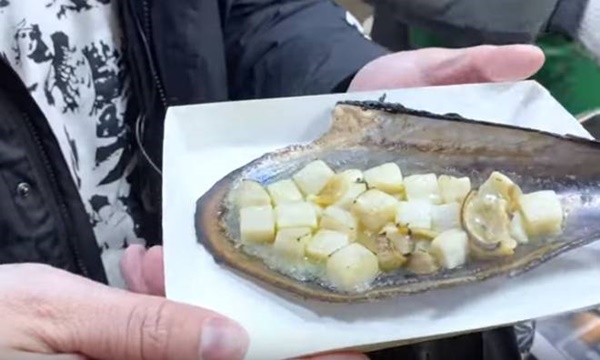 Trấn Thành: Bình thường mê Hari Won, có món này thì vợ cũng ấm ức lép vế-4