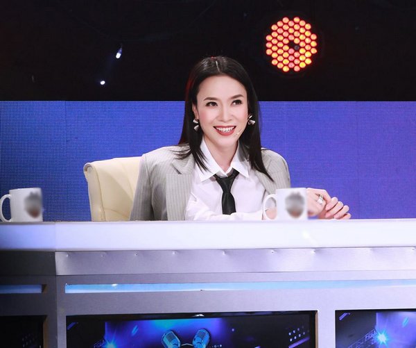 Khi Mỹ Tâm đón năm mới bằng diện mạo mới, fans chỉ biết thốt lên Chị đẹp muôn năm-7