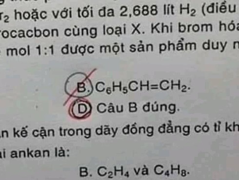 Sắp hết giờ kiểm tra, cô nhẹ nhàng nhắc các em còn 1 phút nữa và cái kết khiến ai thấy cũng phải cười chảy nước mắt-10