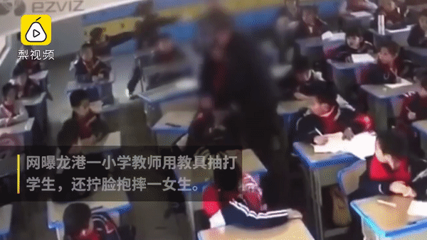 Thầy giáo gây phẫn nộ khi bế dốc ngược đánh học sinh ngay trong lớp-2