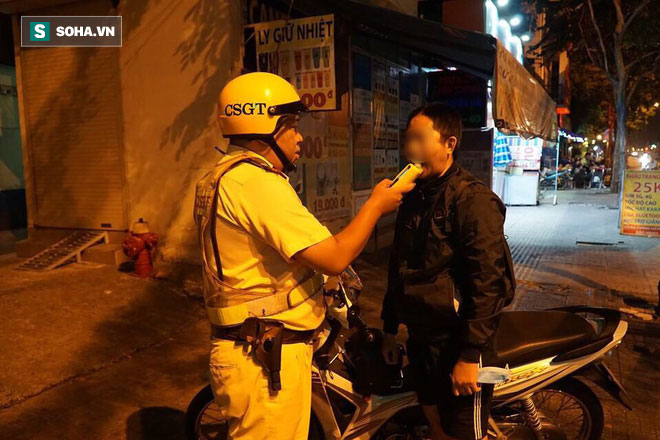 Dân tình đua nhau tìm mua máy đo nồng độ cồn cầm tay, nhưng hãy cẩn thận với các thiết bị siêu rẻ này-2