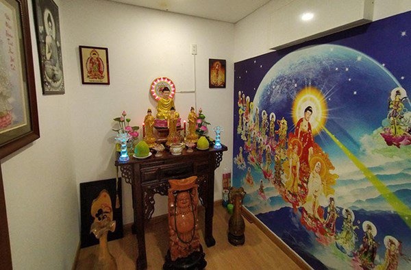 Phi Thanh Vân hào hứng khoe nhà 200m2 nhưng ai cũng nhìn vào chiếc ghế trong phòng ngủ-8