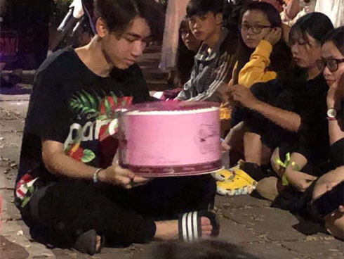 K-ICM lộ diện đầy rạng rỡ tại buổi tập duyệt chương trình giữa lúc rộ tin trầm cảm vì scandal-5