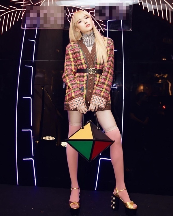 Thanh Hằng, Thiều Bảo Trâm và các mỹ nhân Việt cùng lăng-xê chất liệu vải tweed trong những ngày trở gió-10