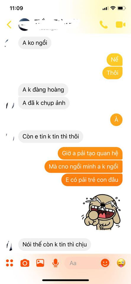 Lừa vợ đi ăn, anh chồng gửi nhầm định vị và bức ảnh để lộ chi tiết khó tin, giúp chị vợ bắt tại trận đang cặp kê với đào ở karaoke-3