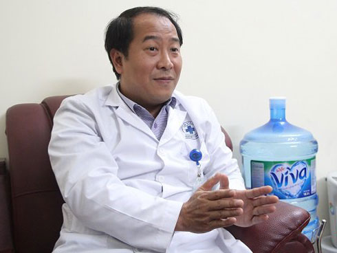 2 người suýt mất mạng vì rượu trái cây, cảnh báo sai lầm ngâm rượu ngày Tết-3