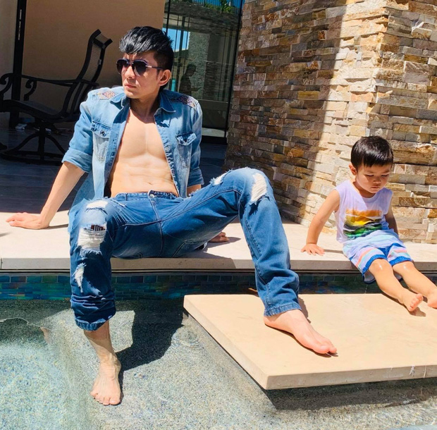 Đăng ảnh khoe body 6 múi, Đan Trường lại mất spotlight chỉ vì màn tạo dáng quá dễ thương của bé Thiên Từ bên cạnh-1