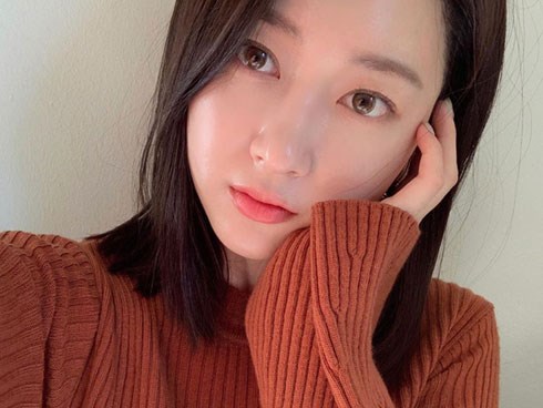 Các nàng da đẹp thường duy trì 5 thói quen này vào buổi sáng, bạn nên học tập để da dẻ xuất sắc lên từng ngày