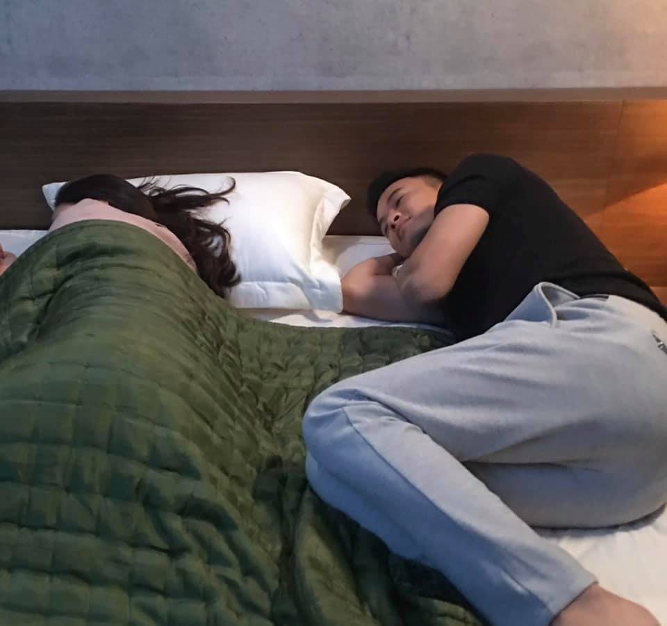 Những hình ảnh không có trên phim Hoa hồng trên ngực trái-2