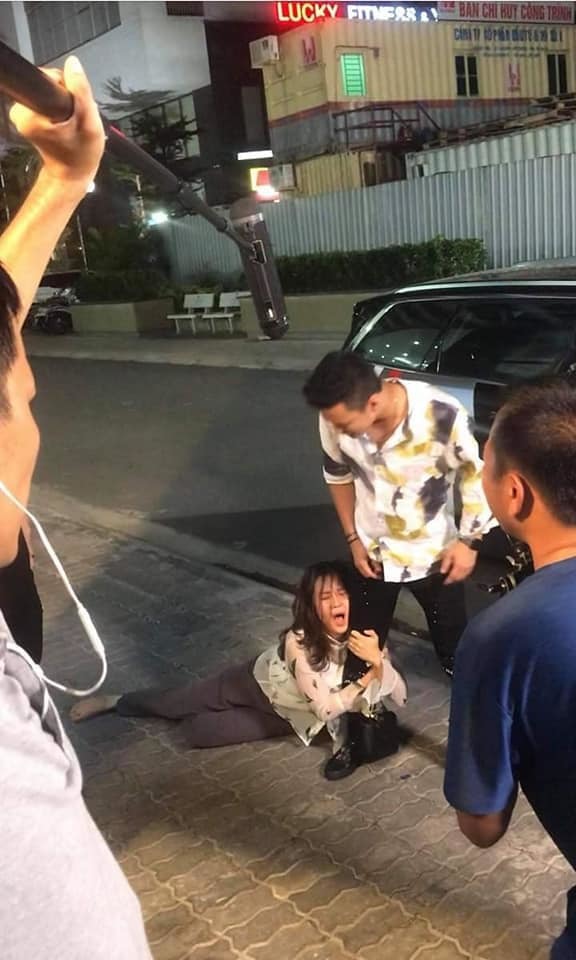 Những hình ảnh không có trên phim Hoa hồng trên ngực trái-3