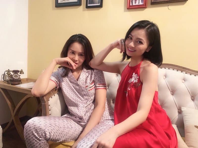 Những hình ảnh không có trên phim Hoa hồng trên ngực trái-13