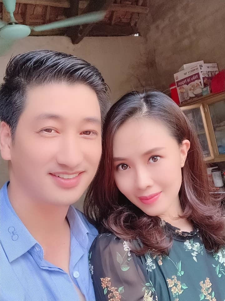 Những hình ảnh không có trên phim Hoa hồng trên ngực trái-18