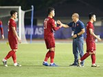 Nội soi U23 Việt Nam: Nắm trong tay 3 người khổng lồ, thầy Park vẫn lo bệnh cũ tái phát-4