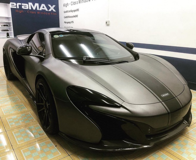 Những chiếc McLaren 650S Spider khoác áo độc lạ ở Việt Nam-9