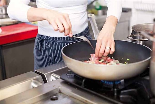 6 chất ung thư ẩn giấu ngay trong bếp nhưng dễ dàng loại bỏ chỉ nhờ thao tác này-5