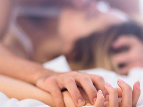 Chồng sang tên sổ đỏ cùng toàn bộ tài sản cho vợ để ly hôn rồi đến với người tình, ngờ đâu vừa ra tòa xong cô bồ bắt đầu lật bài ngửa-3