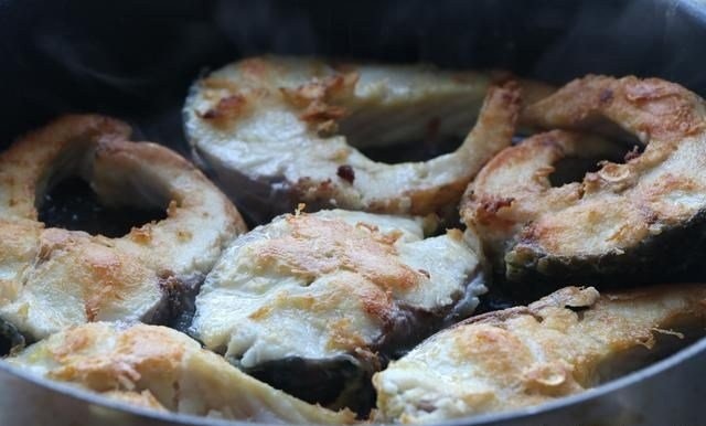 Đổ cá trắm và đậu phụ vào chung nồi, ai cũng mắng nhưng bỗng có món ngon không tưởng-8