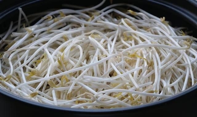 Đổ cá trắm và đậu phụ vào chung nồi, ai cũng mắng nhưng bỗng có món ngon không tưởng-10