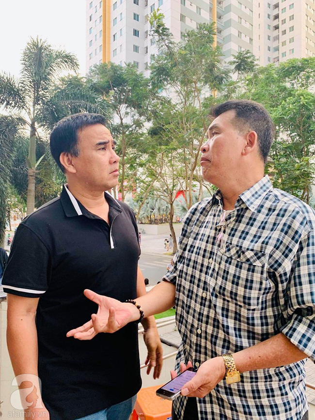 Đám tang NSƯT Nguyễn Chánh Tín: Vợ khóc ngất bên linh cữu chồng-9