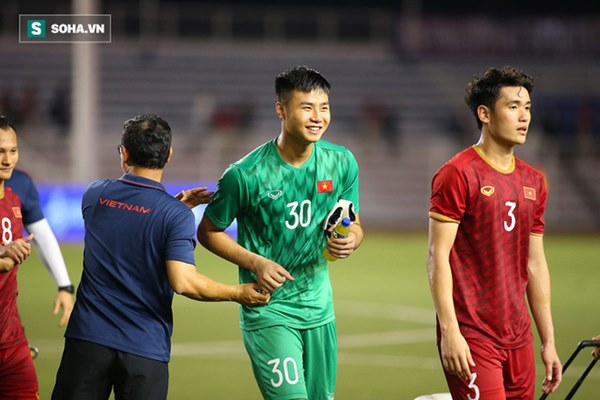 Nội soi U23 Việt Nam: Nắm trong tay 3 người khổng lồ, thầy Park vẫn lo bệnh cũ tái phát-1