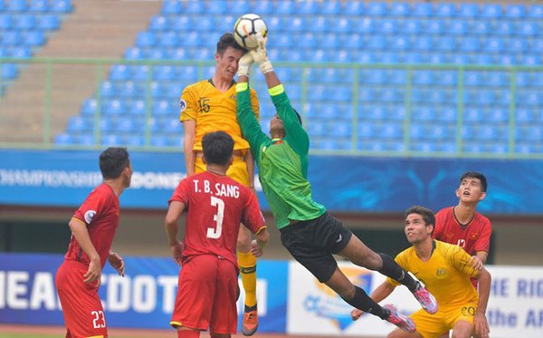 Nội soi U23 Việt Nam: Nắm trong tay 3 người khổng lồ, thầy Park vẫn lo bệnh cũ tái phát-3