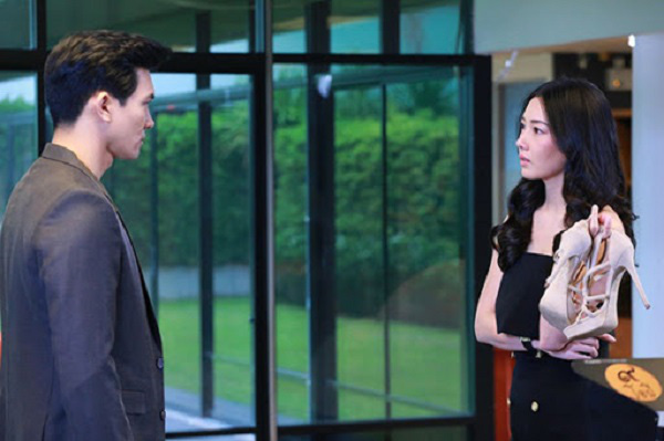 Chồng sang tên sổ đỏ cùng toàn bộ tài sản cho vợ để ly hôn rồi đến với người tình, ngờ đâu vừa ra tòa xong cô bồ bắt đầu lật bài ngửa-2