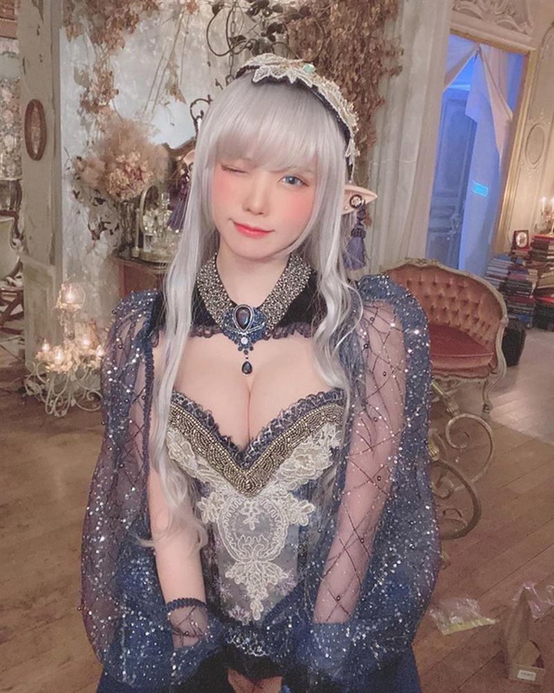 Nhan sắc mỹ nhân kiếm 90.000 USD một ngày nhờ cosplay-2