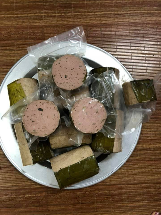 Đôi vợ chồng trẻ chia sẻ kinh nghiệm đi buôn 5 mặt hàng hốt bạc dịp Tết, năm nào cũng nhét túi 40 triệu đồng-4