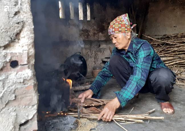 Tình yêu cháy bỏng của bà mẹ nghèo với cậu con trai tâm thần suốt hơn 30 năm-7