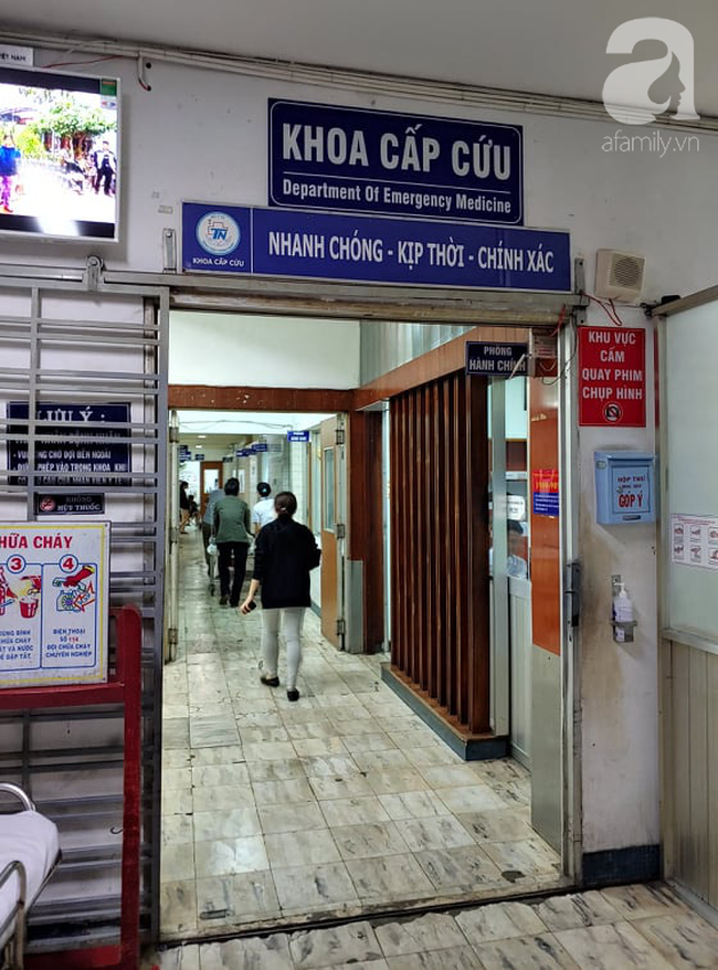 Cãi nhau vì chồng nhậu nhẹt say xỉn, người phụ nữ bị chồng dùng chai bia đâm thủng bụng-1