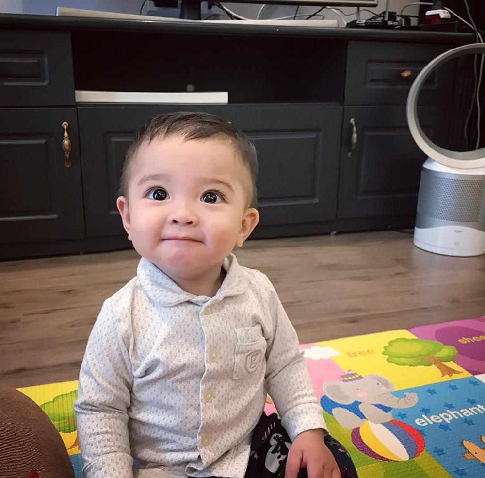 Đi họp phụ huynh cho Sữa chủ tịch, Hằng Túi tự hào khoe cậu bé 2 tuổi biết hát, biết đếm nhưng cạn lời trước năng khiếu đặc biệt này-7