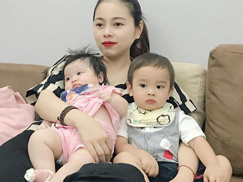 Hằng Túi hoang mang khoe que thử thai 2 vạch, chị em xôn xao chúc mừng hot mom 8X mang bầu lần 5-4