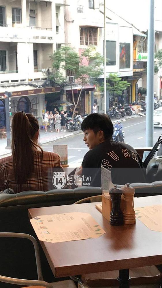 Hoàng Thuỳ Linh - Gil Lê lộ ảnh thoải mái hẹn hò, tình tứ thế này liệu sắp công khai rồi chăng?-2