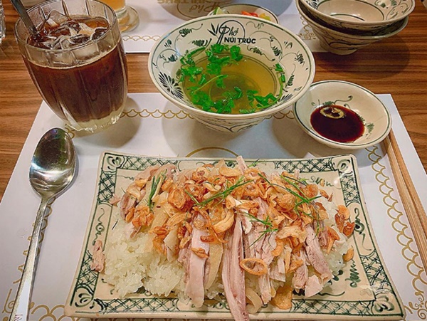 Hoa hậu Đặng Thu Thảo là fan của sushi và ramen nổi tiếng-2