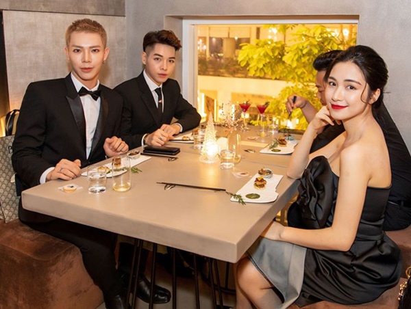 Hoa hậu Đặng Thu Thảo là fan của sushi và ramen nổi tiếng-5