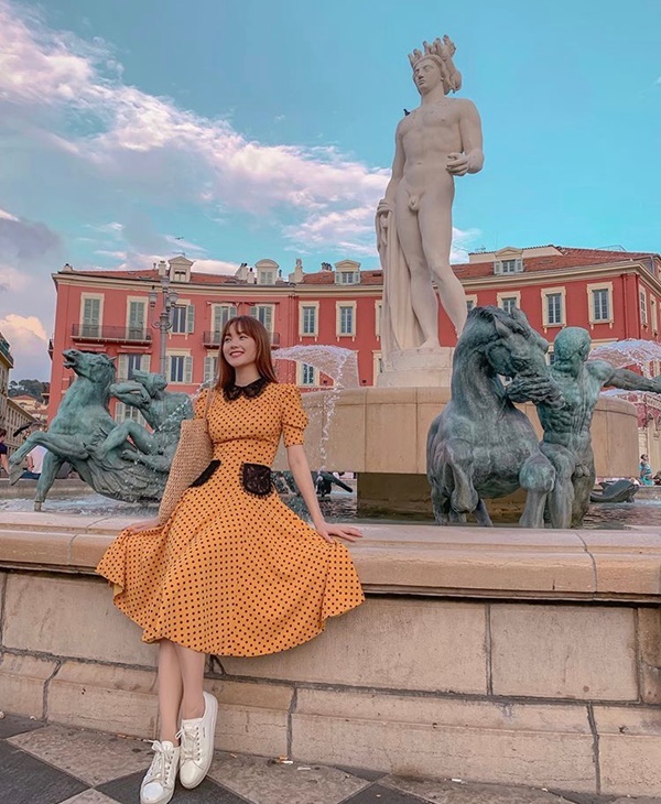 Minh Hằng, Chi Pu nhanh chân dẫn dầu xu hướng màu sắc nổi bật nhất năm 2020-8