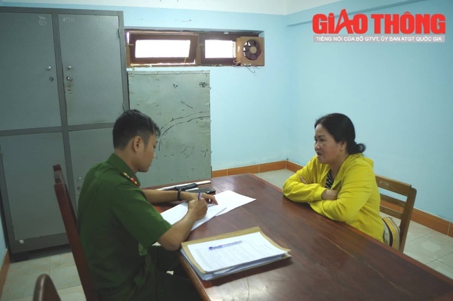 Thông tin bất ngờ về phụ nữ đánh học sinh dã man ở Ninh Thuận-3