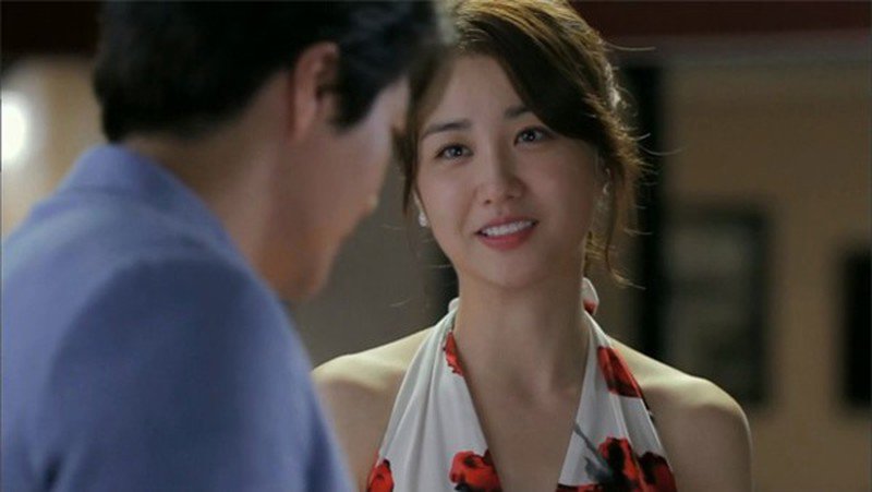 Chồng lén lút gửi cho osin 10 triệu/tháng, vợ định toang cả đôi thì sững sờ trước bí mật-1