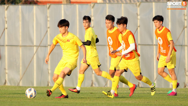 HLV Park Hang-seo rút gọn thời gian tập thể lực để U23 Việt Nam-11