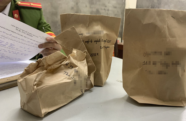 Mất tiền oan vì tin vào thần dược trị mất ngủ, kích dục bán qua mạng, khách hàng lập mưu tóm nhân viên bán hàng giao công an-9