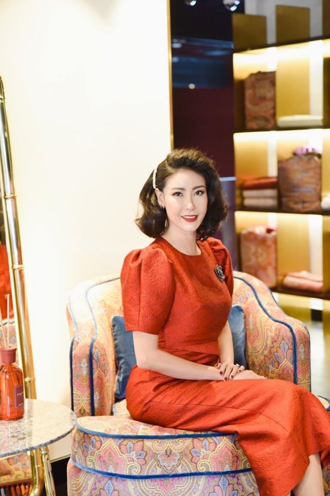 3 Hoa hậu giàu nhất VN: Biệt thự 100 tỷ của Hà Kiều Anh chưa bằng mỹ nhân có cung điện dát vàng-1