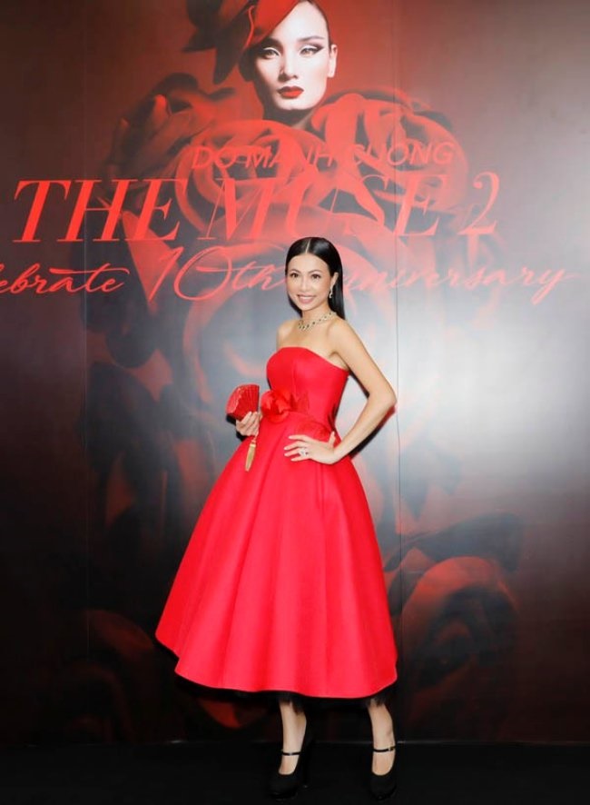 3 Hoa hậu giàu nhất VN: Biệt thự 100 tỷ của Hà Kiều Anh chưa bằng mỹ nhân có cung điện dát vàng-20